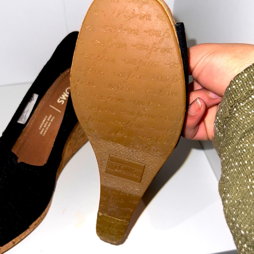 Perfect Condition Only Worn Once Or Twice - image 1